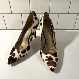 Sam Edelman Novelty Pointed Toe Pumps Hazel - Cow print - 8.5